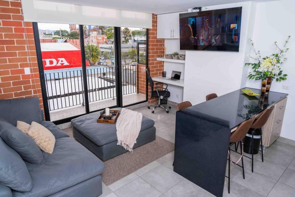 Lovely 1 Bedroom Unit With Free Parking Modra Zone 4 Guatemala City Exterior photo
